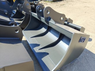 Ковш планировочный жесткое крепление на Sany SY245 
