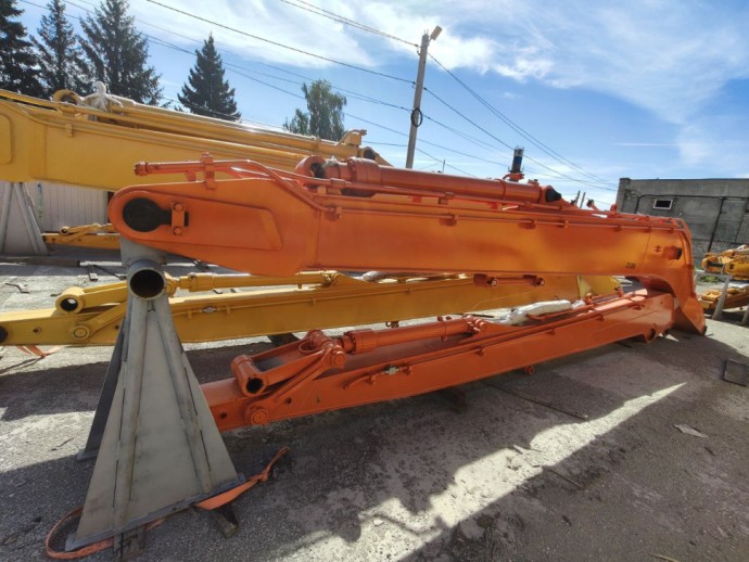 Удлиненное рабочее оборудование 15м на Hitachi ZX200