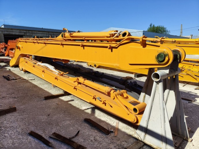 Удлиненное рабочее оборудование 18м на Komatsu PC300