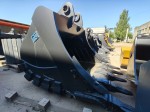 Ковш скальный сверхусиленный на Zoomlion ZE335